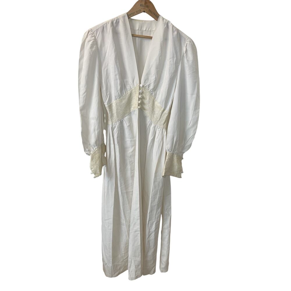 Antique White Handmade Victorian White lace Wedding Night Robe